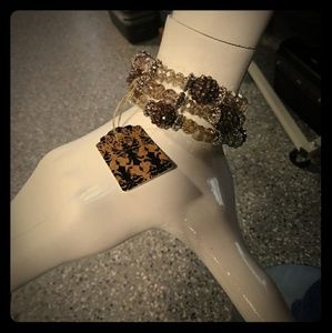 Brown marble and champagne crystal wrap